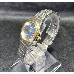 Ladies Seiko 7N82-6F50 Two Tone MOP Calendar Dial Quartz Watch New Battery